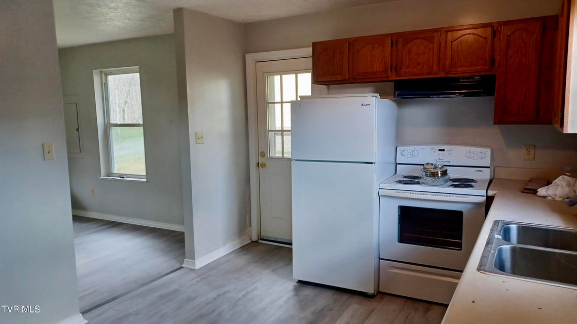 Photo #16: 148 Kitty Cole Lane