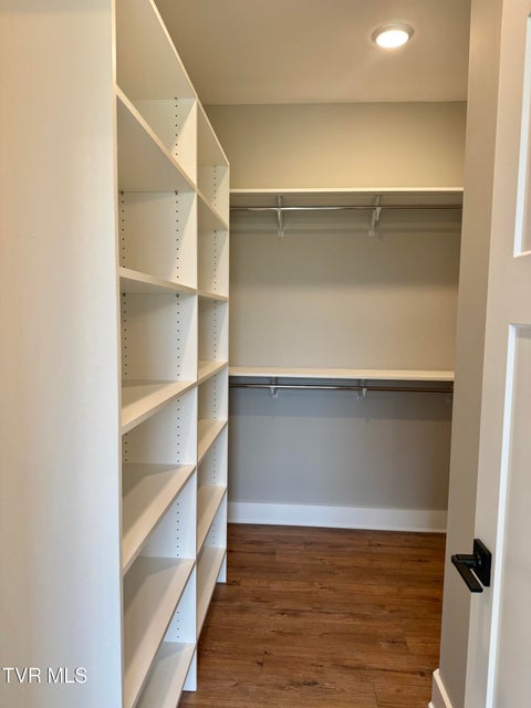 Photo #10: 785 Twilight Falls