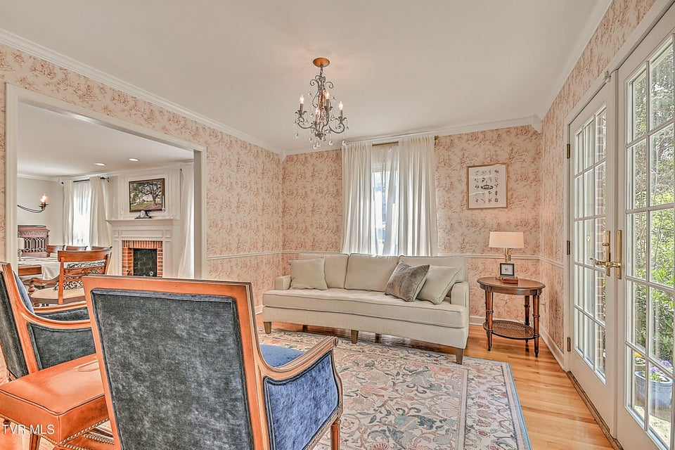 Photo #19: 1032 Rotherwood Drive