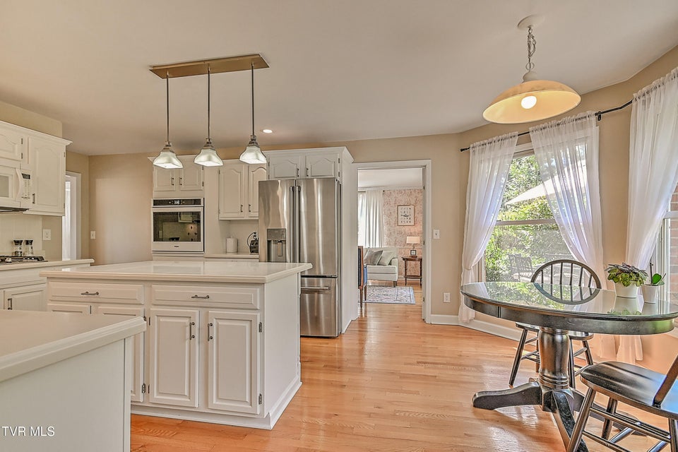 Photo #20: 1032 Rotherwood Drive