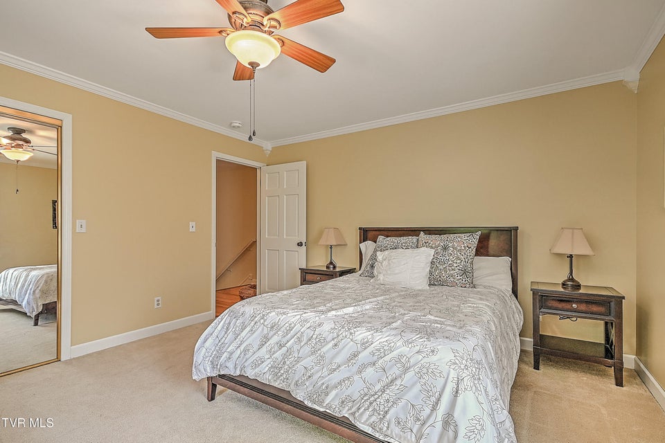 Photo #51: 1032 Rotherwood Drive