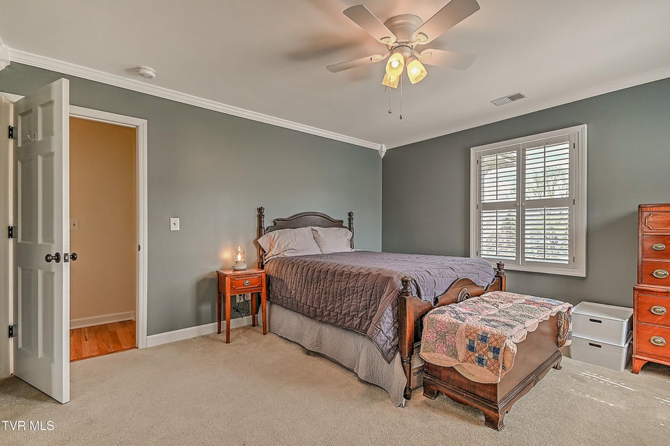 Photo #55: 1032 Rotherwood Drive