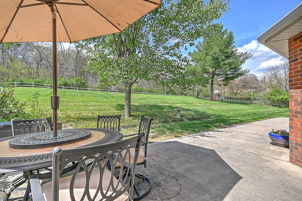 Photo #58: 1032 Rotherwood Drive