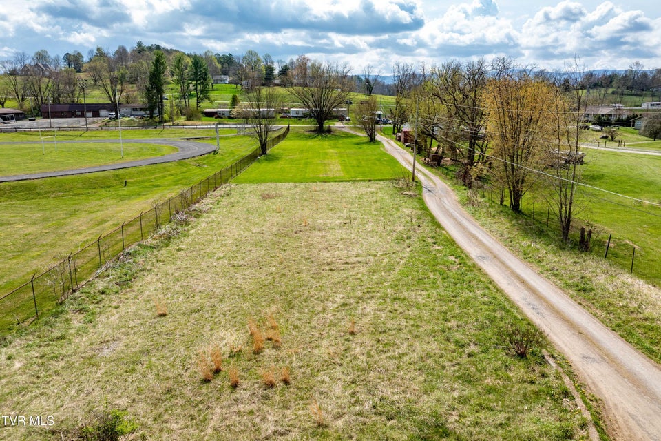 Photo #22: 1663 Bristol Caverns Highway