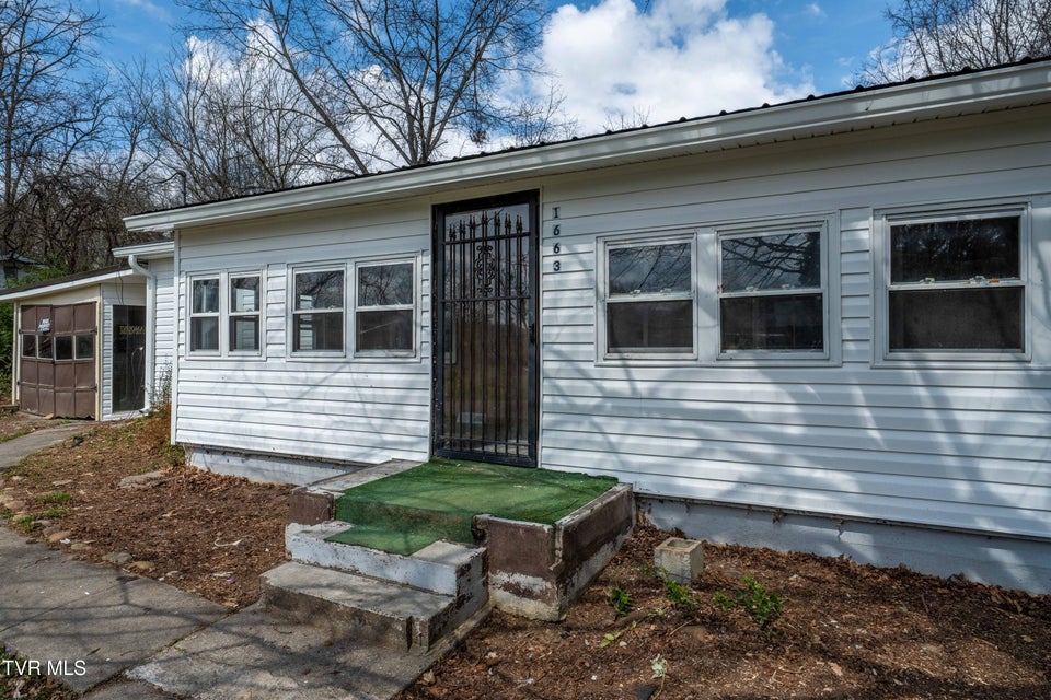 Photo #28: 1663 Bristol Caverns Highway