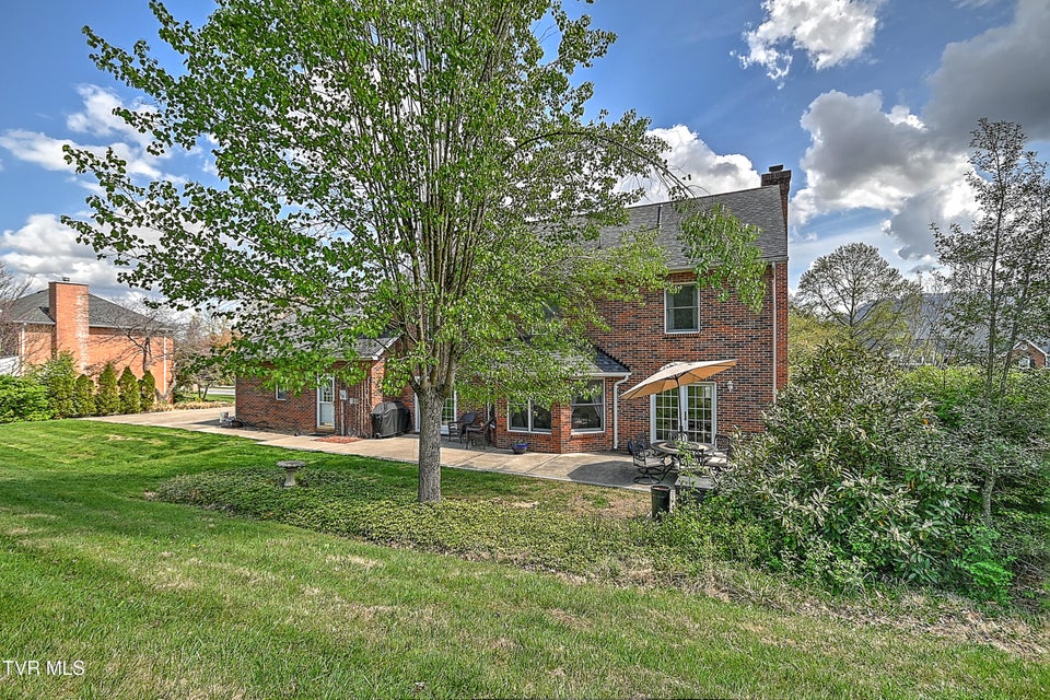 Photo #63: 1032 Rotherwood Drive