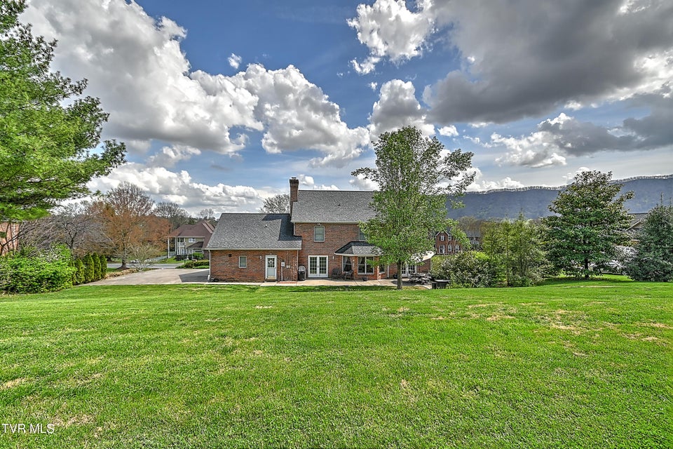 Photo #65: 1032 Rotherwood Drive