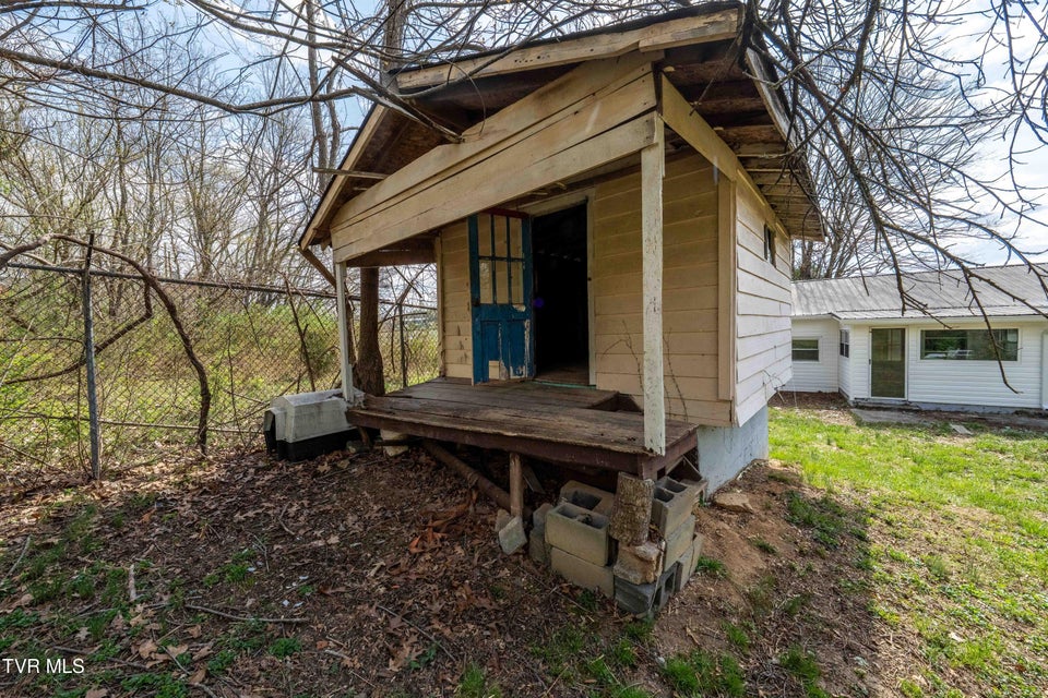 Photo #43: 1663 Bristol Caverns Highway