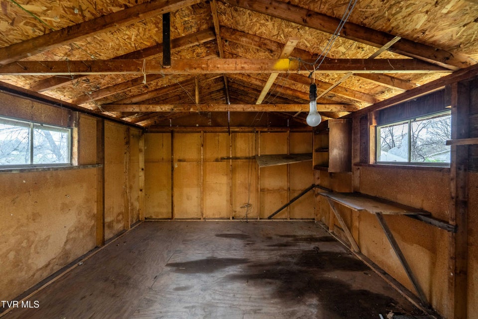 Photo #44: 1663 Bristol Caverns Highway