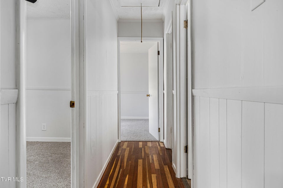 Photo #62: 1663 Bristol Caverns Highway