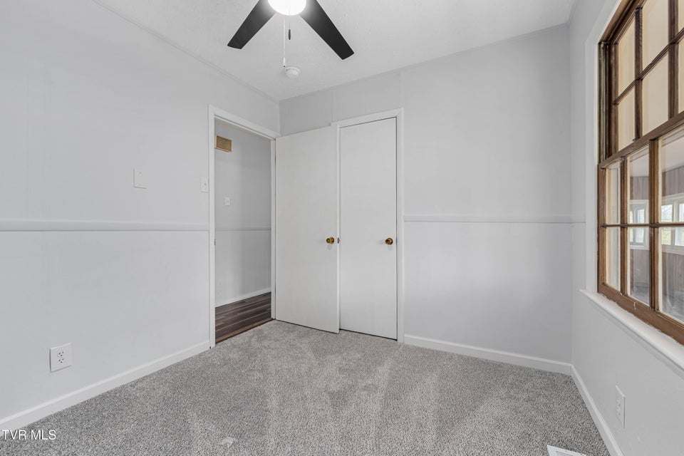 Photo #64: 1663 Bristol Caverns Highway