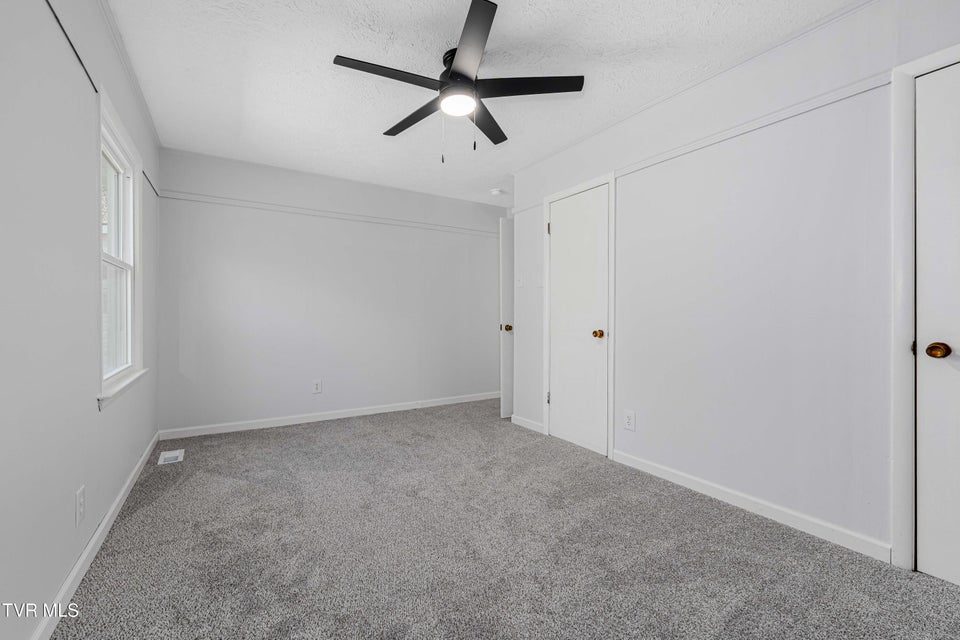 Photo #67: 1663 Bristol Caverns Highway