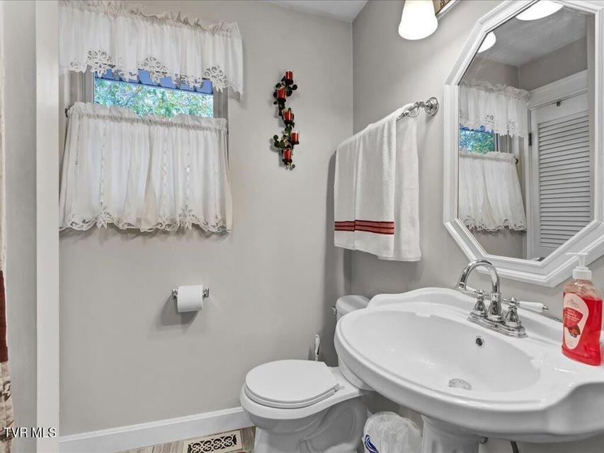 Photo #14: 434 Henry Clark Lane