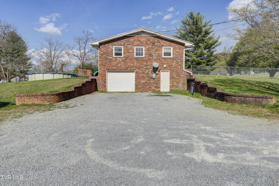 Photo #6: 2686 Siam Road