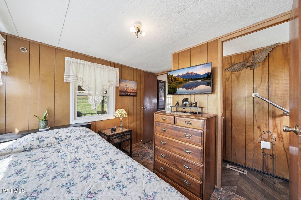 Photo #18: 26512 Northridge Road