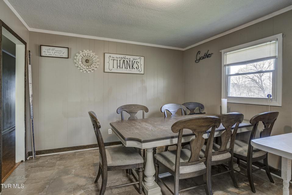 Photo #10: 2686 Siam Road