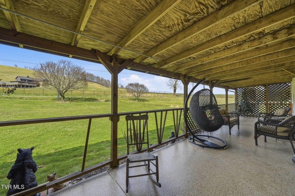 Photo #6: 26512 Northridge Road