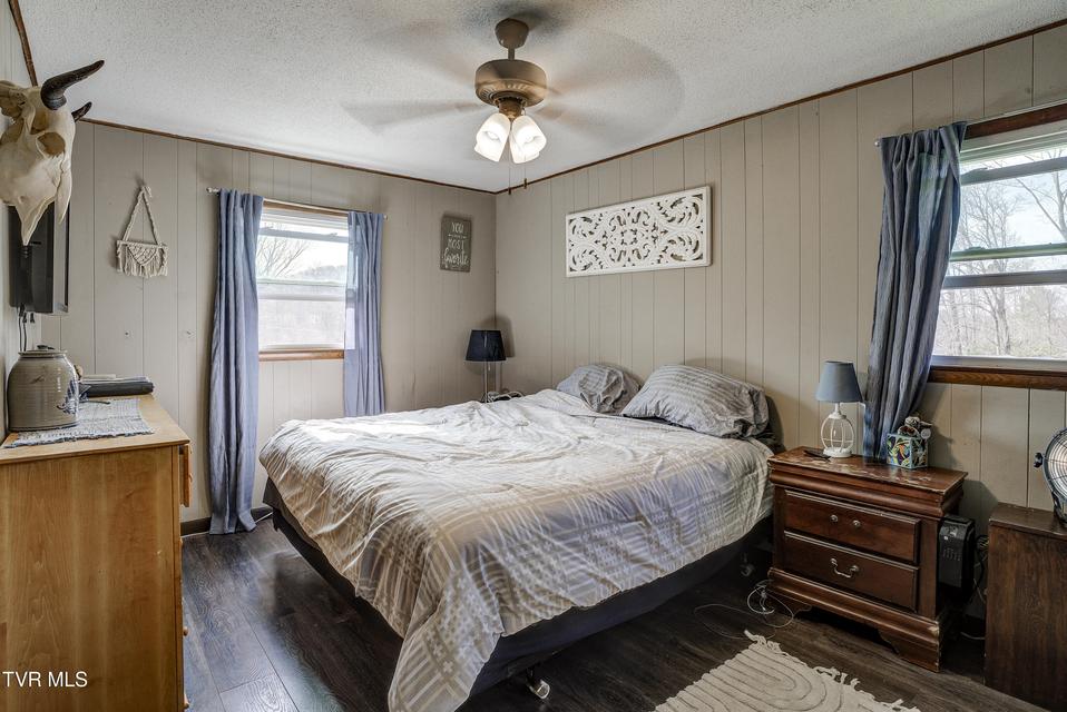 Photo #25: 2686 Siam Road