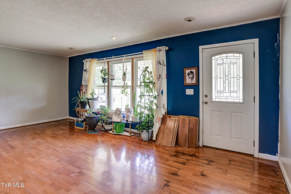 Photo #44: 2686 Siam Road