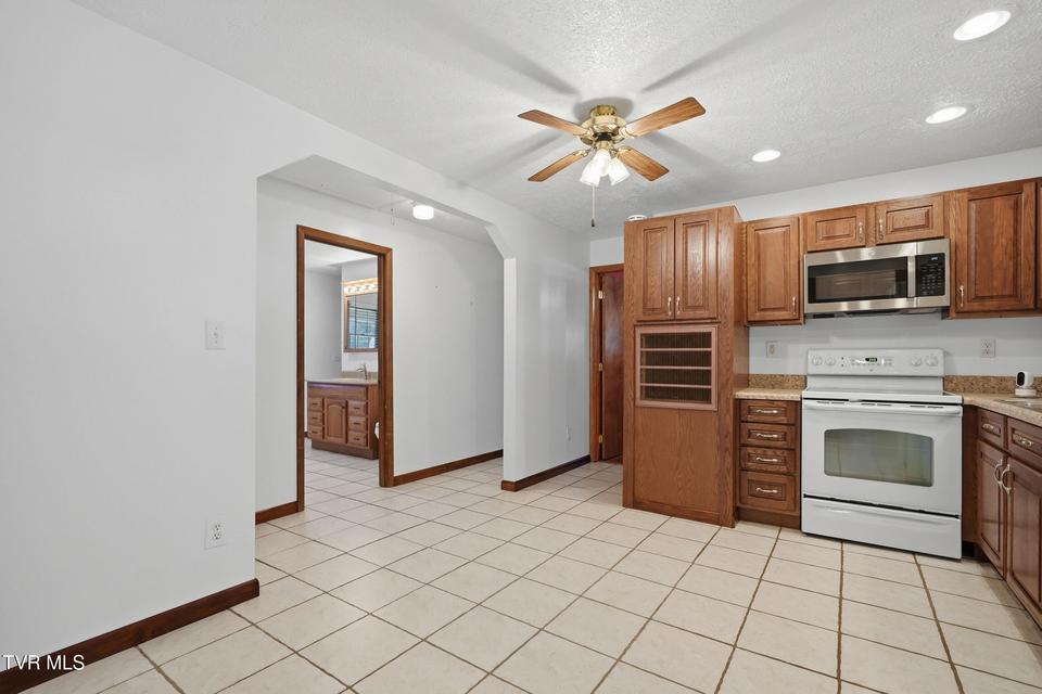 Photo #11: 1411 Sherrod Road