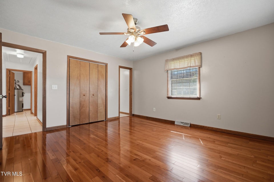 Photo #32: 1411 Sherrod Road