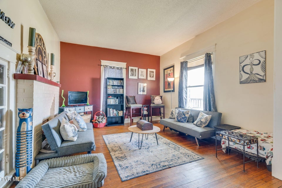 Photo #5: 610 Holston Avenue