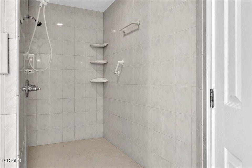 Photo #16: 1296 Mountain View Road