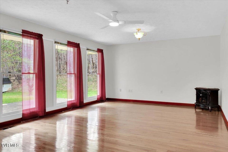 Photo #22: 1296 Mountain View Road