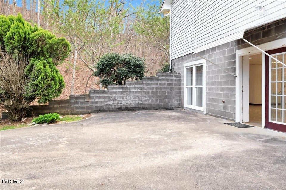 Photo #33: 1296 Mountain View Road