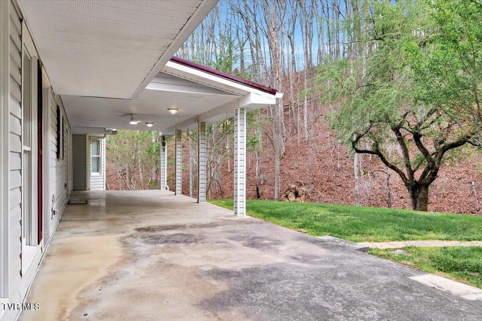 Photo #35: 1296 Mountain View Road