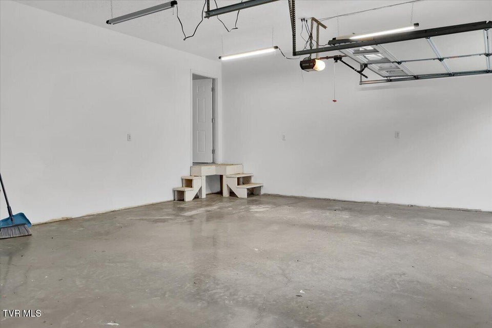 Photo #40: 1296 Mountain View Road