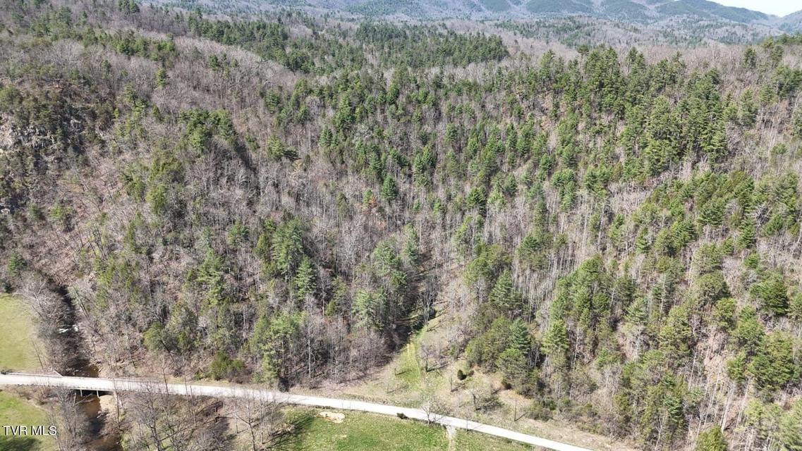 Photo #27: 1770 Old 15th Road