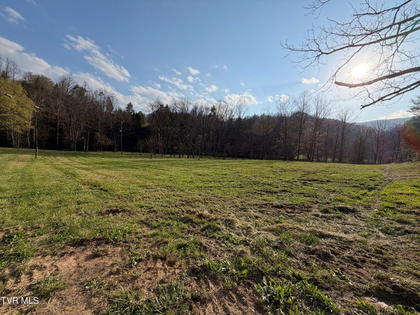 Photo #31: 1770 Old 15th Road