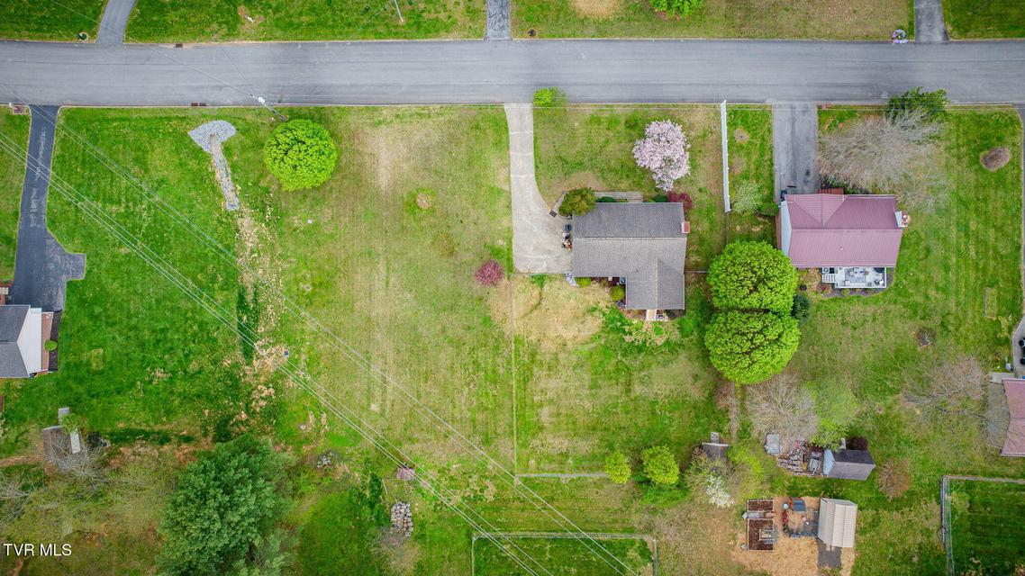 Photo #40: 216 Lindas Way