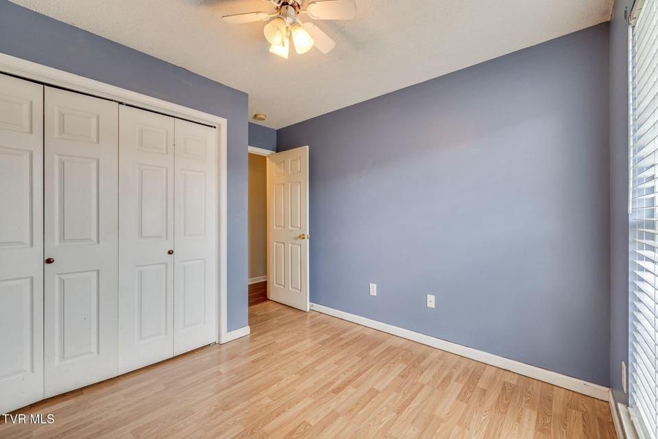 Photo #28: 216 Lindas Way