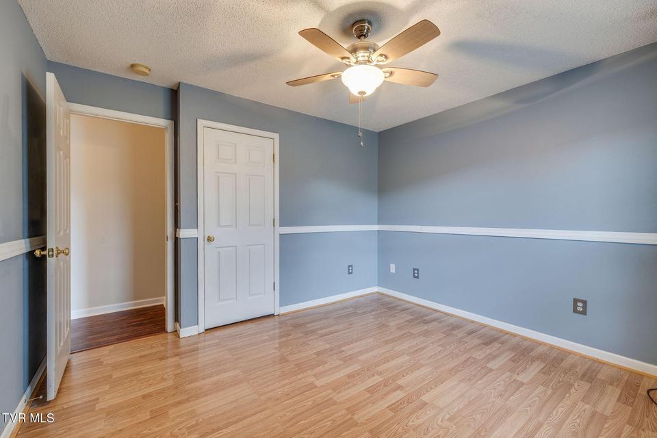 Photo #24: 216 Lindas Way