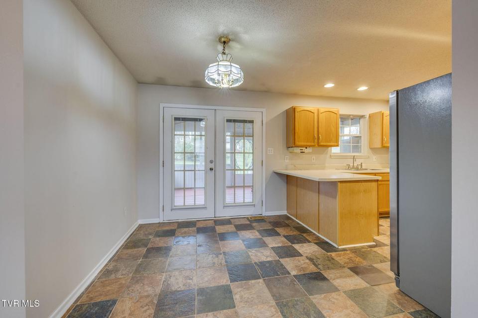 Photo #10: 216 Lindas Way