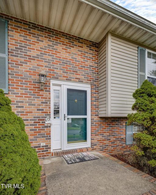 Photo #4: 216 Lindas Way