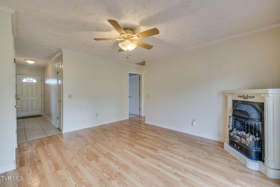 Photo #12: 445 Old Stage Road