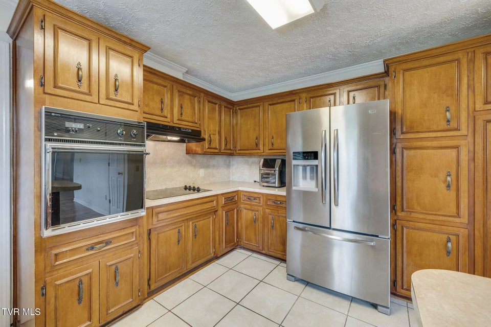 Photo #18: 445 Old Stage Road