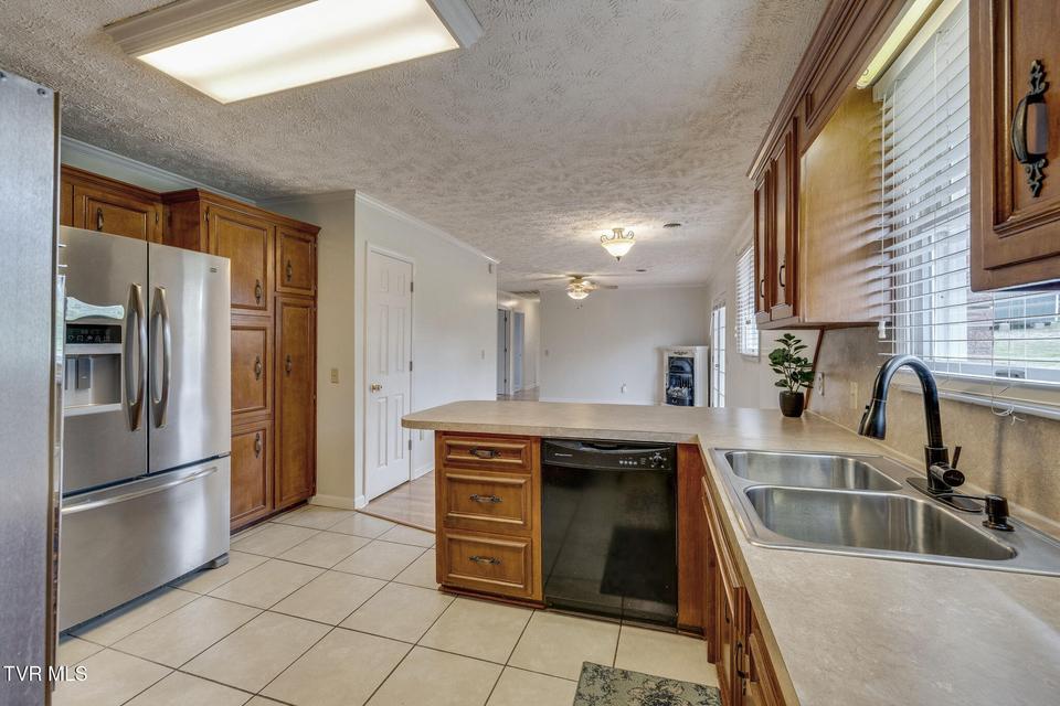 Photo #19: 445 Old Stage Road