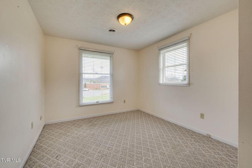 Photo #25: 445 Old Stage Road