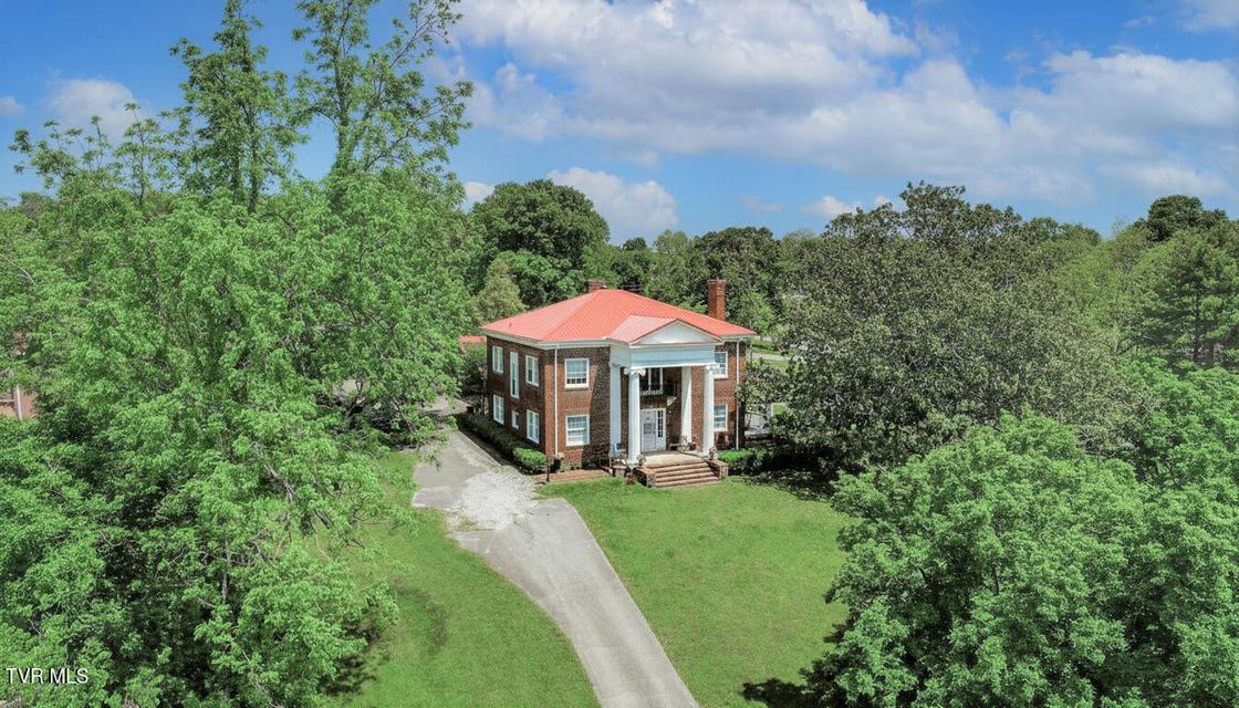 Photo #2: 294 Clifton Heights Road