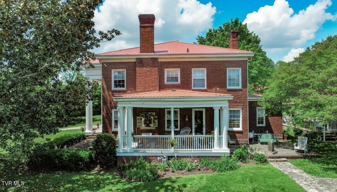 Photo #4: 294 Clifton Heights Road