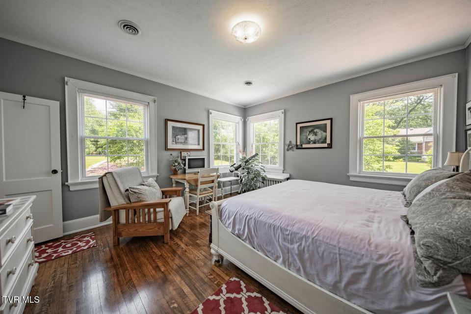 Photo #30: 294 Clifton Heights Road