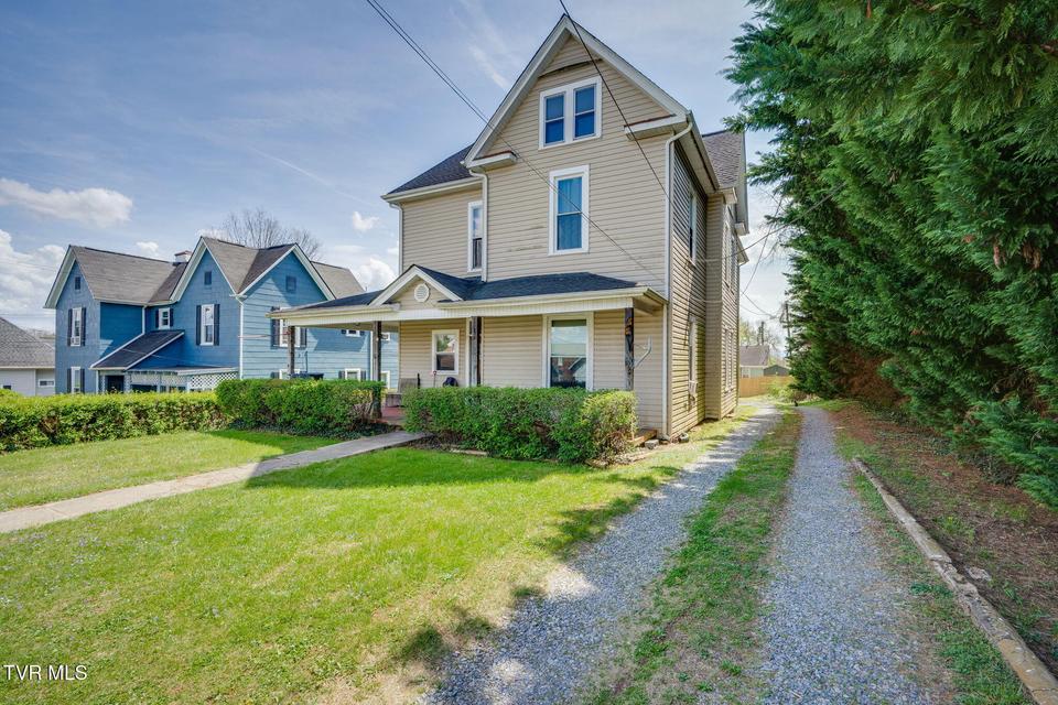 Photo #3: 620 Cherry Street