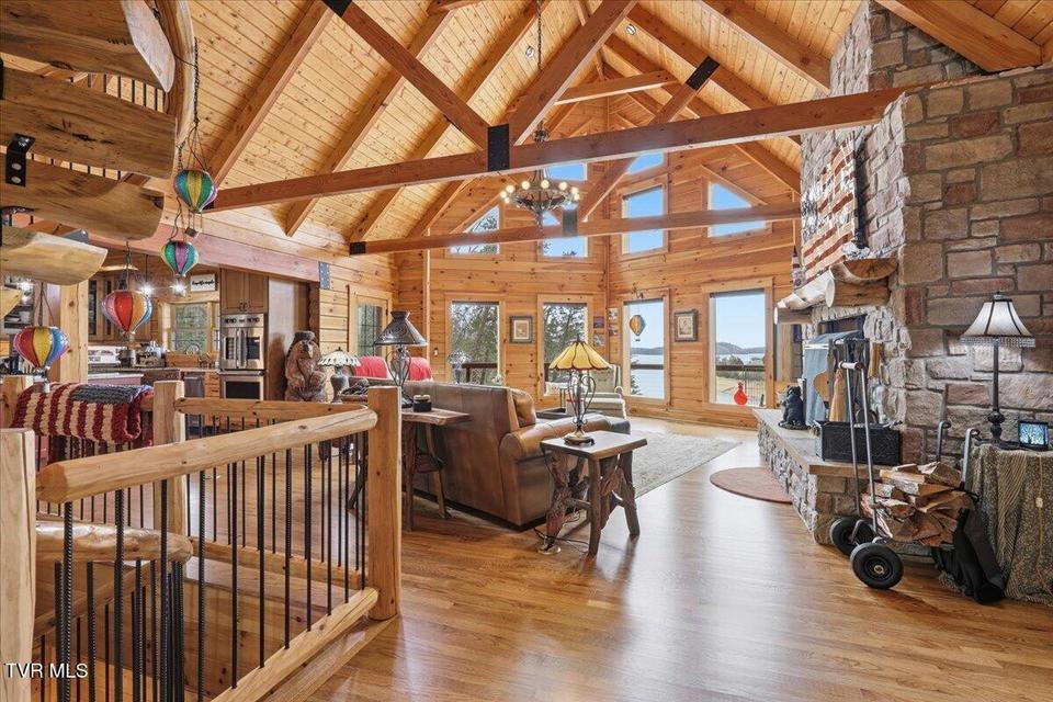 Photo #20: 430 Filet Lane