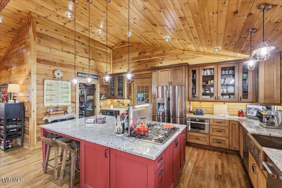 Photo #22: 430 Filet Lane