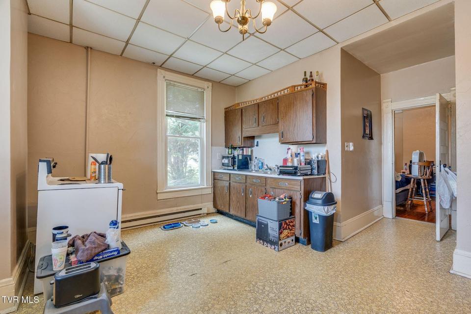 Photo #27: 620 Cherry Street