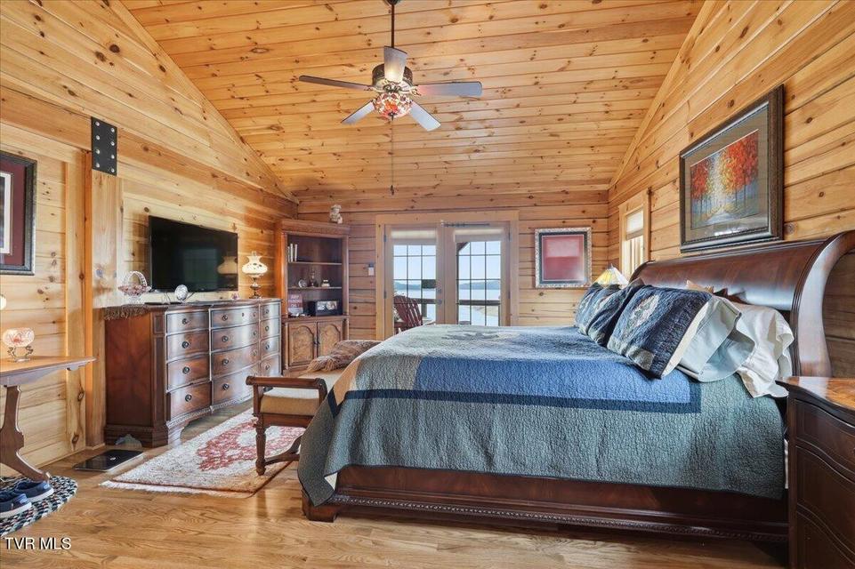 Photo #33: 430 Filet Lane